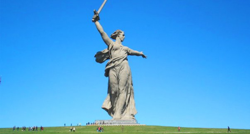 Мамаев курган возглавил десятку лучших мемориальных комплексов России