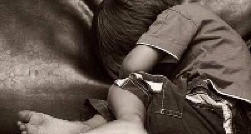 Под Волгоградом мать-алкоголичка морила голодом и избивала своих сыновей