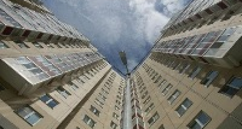 В Волгограде погиб мужчина, выпав с окна 7 этажа