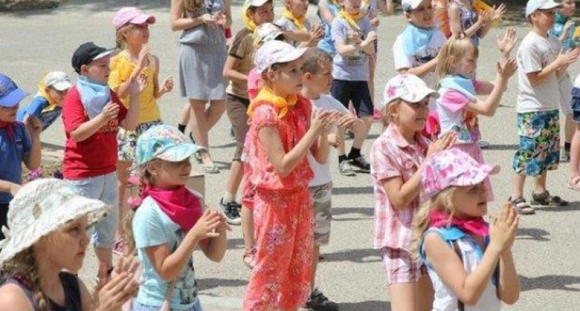 Волгоградские дети из малообеспеченных семей бесплатно отдохнут в летних лагерях