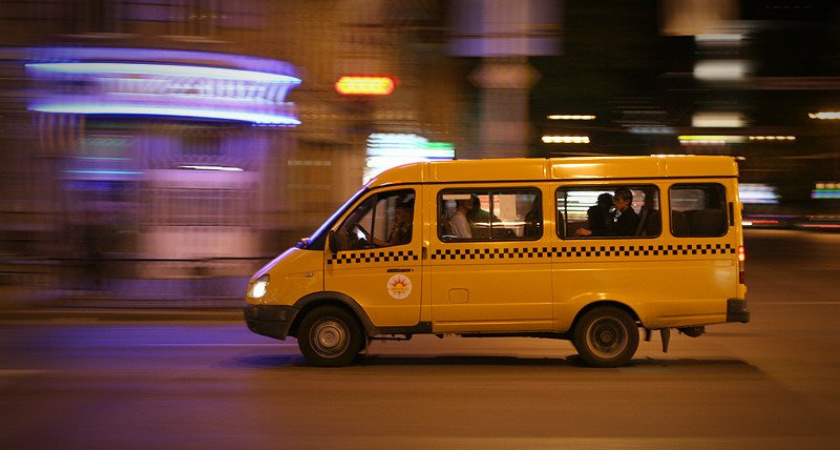 В Волжском на агрессивного водителя маршрутки завели уголовное дело 
