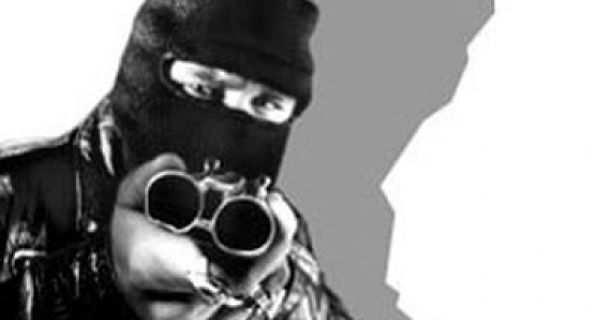 Под Волгоградом 28-летнюю женщину ограбил знакомый её сожителя