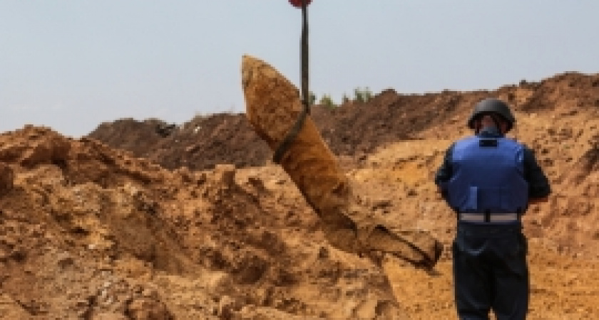 Под Волгоградом пиротехники МЧС уничтожили четыре авиабомбы