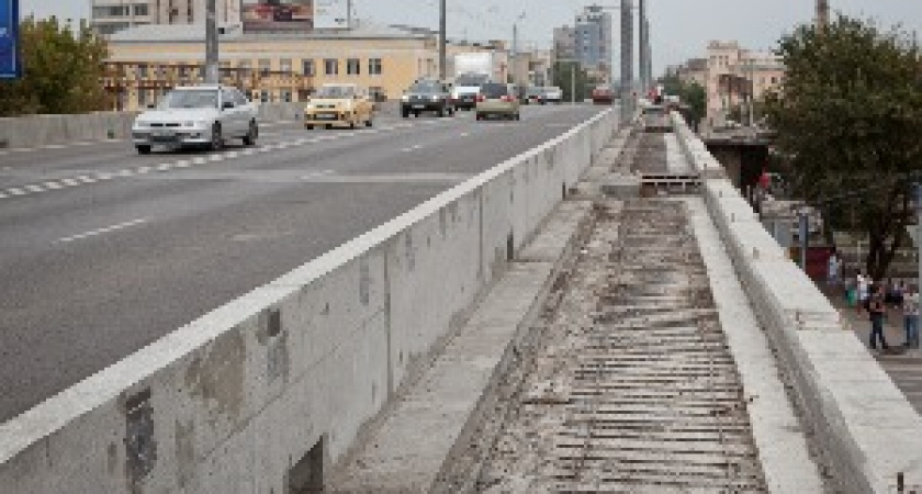 В Волгограде досрочно открыли движение по четырем полосам Комсомольского моста