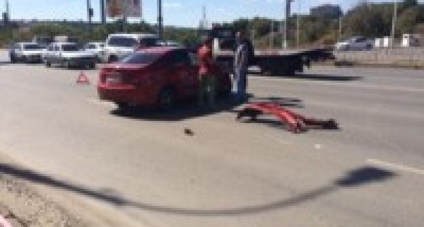 В Волгограде на Второй Продольной произошло серьезное ДТП