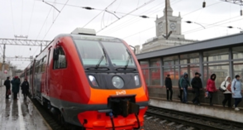 В Волгоградском регионе ПривЖД с 24 сентября изменяется расписание некоторых пригородных поездов