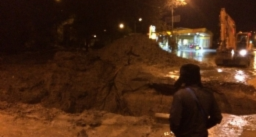 На юге Волгограда жители перепутали траншею с оползнем 