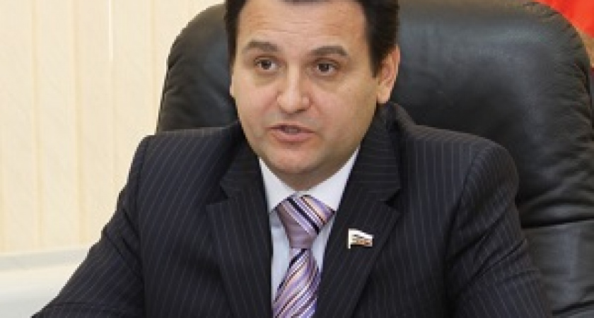 Правительство поддержало законопроект Олега Михеева