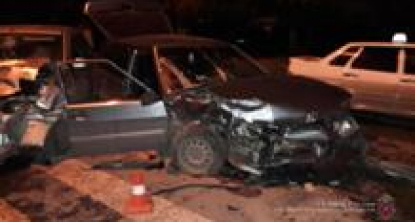 Под Волгоградом двое пострадали в ДТП