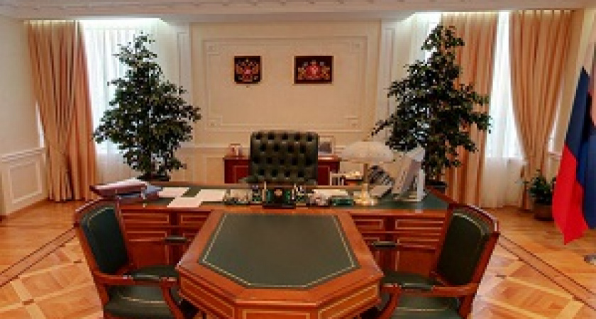 Утром выборы, вечером стулья