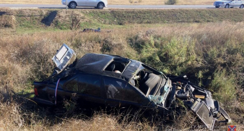 Под Волгоградом из-за взрыва колеса погиб водитель ВМW