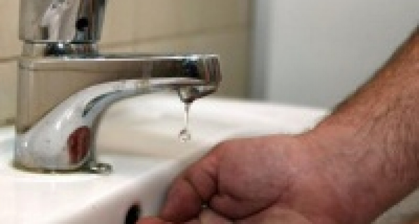 В Волгограде более 50 тысяч жителей получили воду после устранения аварии