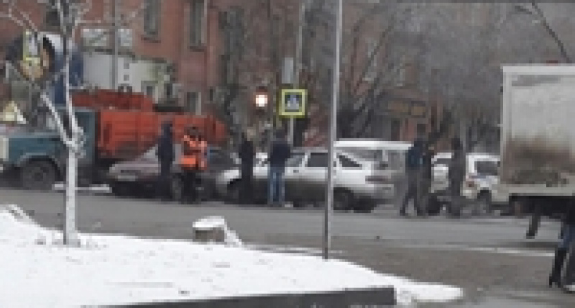 В Волгограде ДТП парализовало движение трамваев