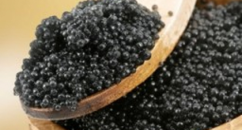 В Волгограде супруги продали опасную для здоровья икру за 25 тыс. рублей