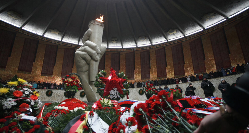 Волгоград украшают ко 2 февраля