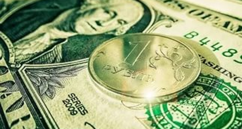 Доллар может упасть до 55 рублей