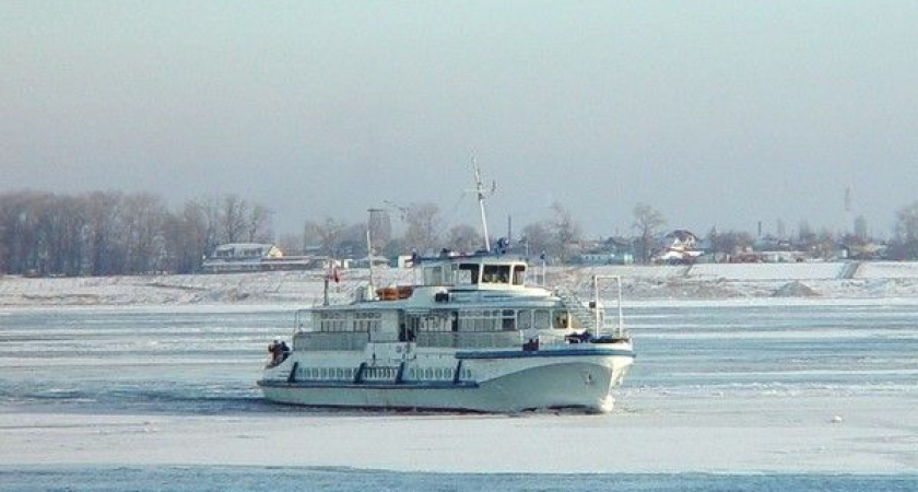В Волгограде возобновилось движение теплоходов по маршруту Руднева – о. Сарпинский