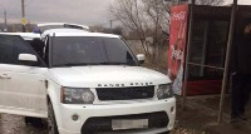 В Волгограде участники свадебного картежа устроили стрельбу в центре города