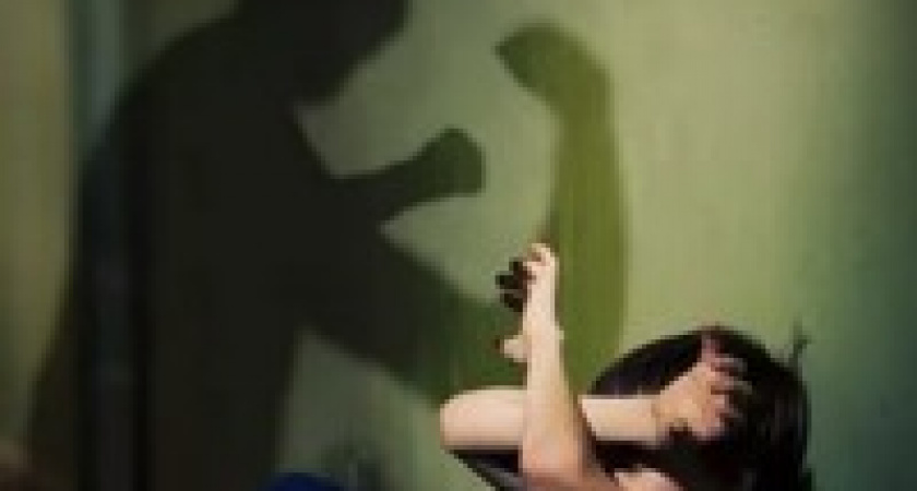 Под Волгоградом мужчина систематически избивал своих сыновей и падчериц