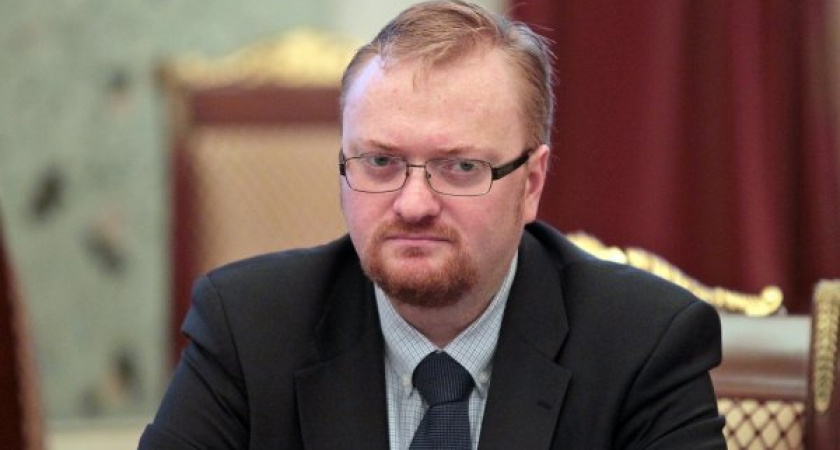 Виталий Милонов предлагает ограничить доступ в социальные сети
