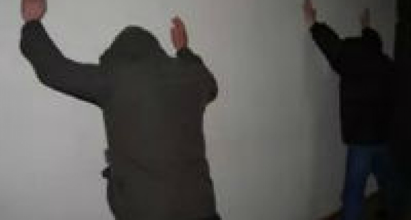 В Камышине задержаны двое вымогателей