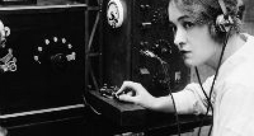 173 года назад отправлена первая телеграмма