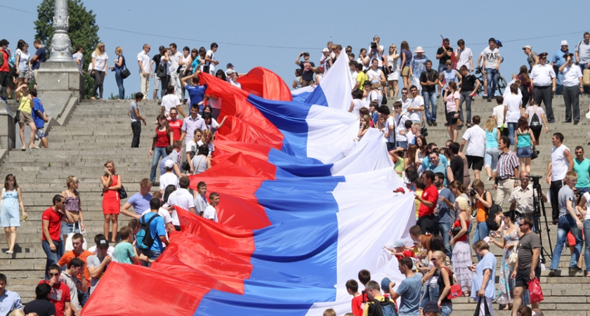 День России в Волгограде отметят  яркими событиями, концертами и выставками