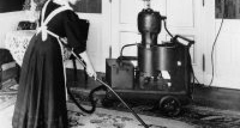 День рождения пылесоса