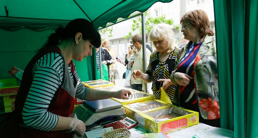 В Волгограде начала работу ярмарка «Дары земли волгоградской»