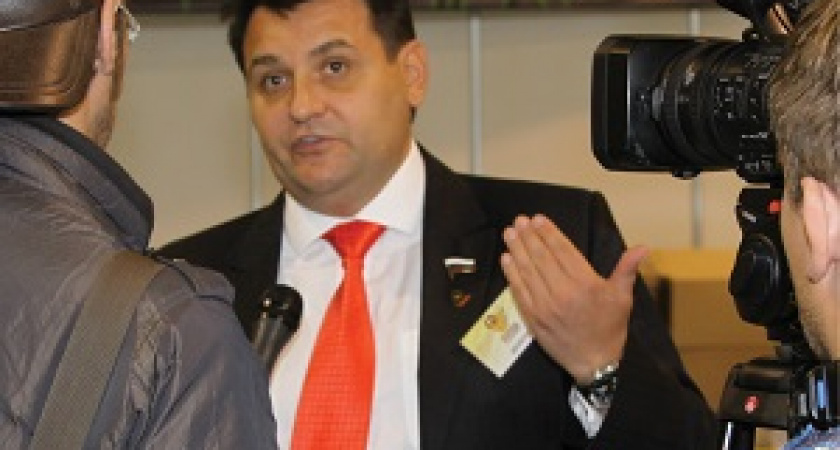 Олег Михеев: «Государство должно помогать дольщикам»