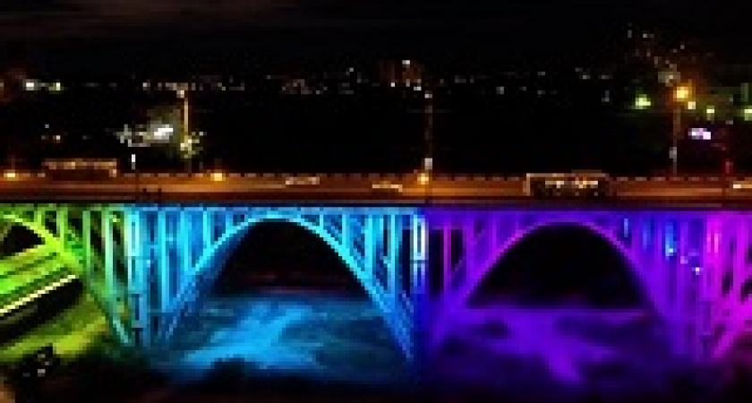Подсветка Астраханского моста начнет работать 5 октября