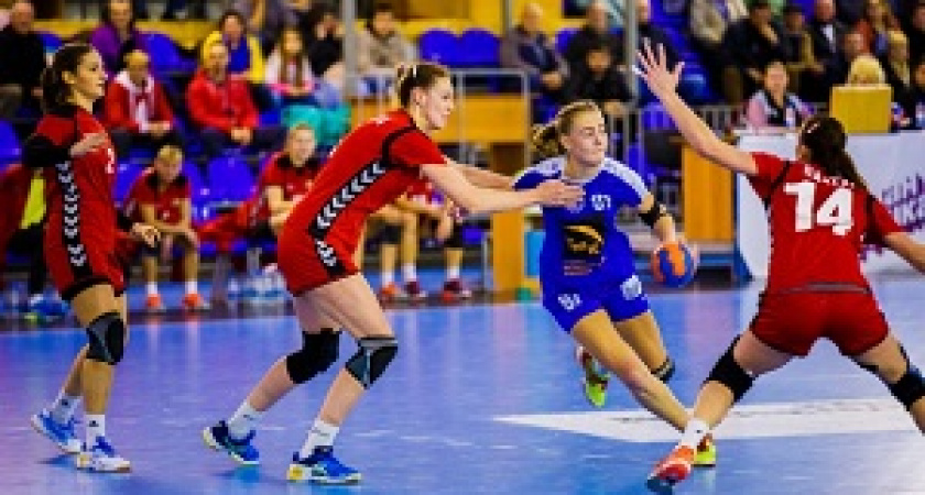 «Динамо» победило «Луч»