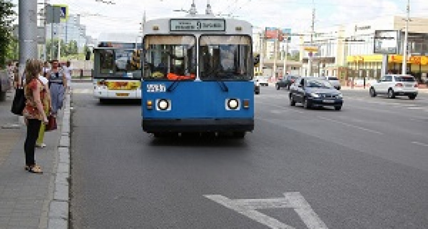 Выделенная полоса на проспекте Жукова появится уже в ноябре