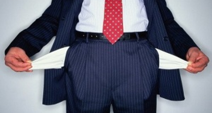 Погрязли в долгах