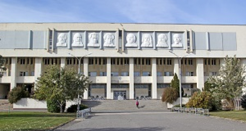 Студентам расскажут о революции