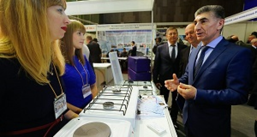 В Волгограде открылась промышленная выставка