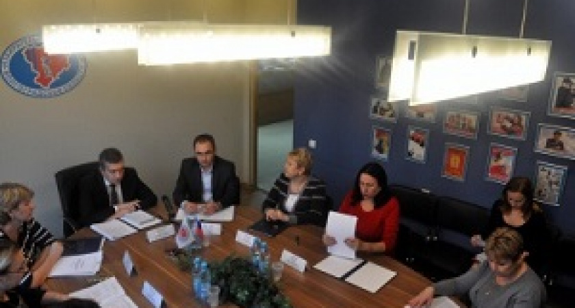 В Волгограде подвели итоги работы по обеспечению избирательных прав инвалидов