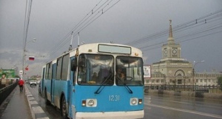 На Новый год в Волгограде будут работать спецрейсы 