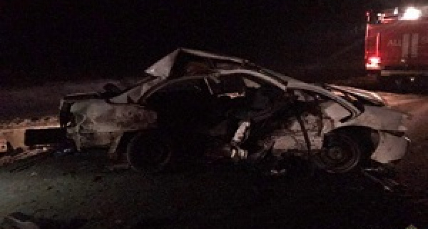 В ДТП под Волгоградом один погиб и четверо пострадали