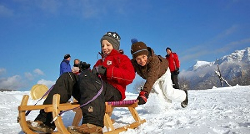 В России хотят сдвигать зимние каникулы школьникам