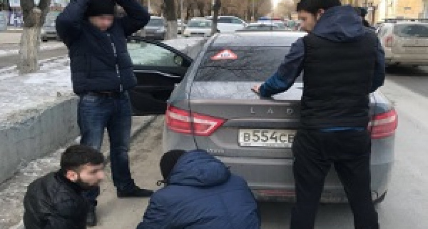 В Волгограде по горячим следам раскрыт угон машины