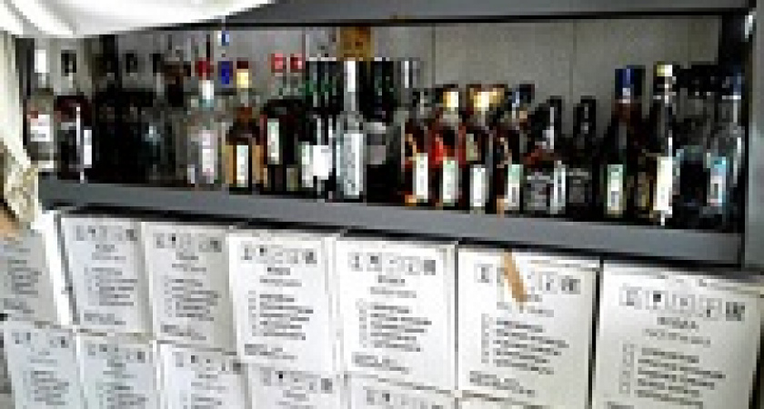 У камышанина изъяли 742 бутылки фальсификата