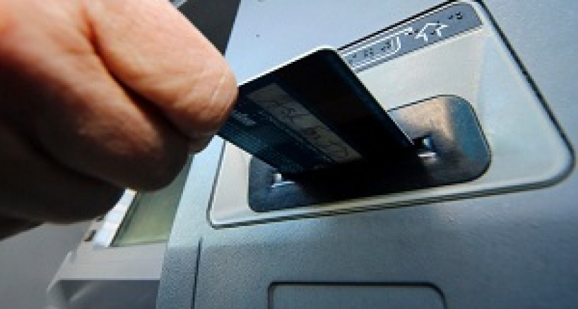 В Кировском районе мужчина украл у отца 75 тысяч рублей