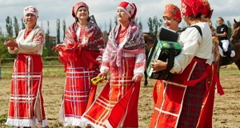 В Волгограде открывается выставка народного костюма