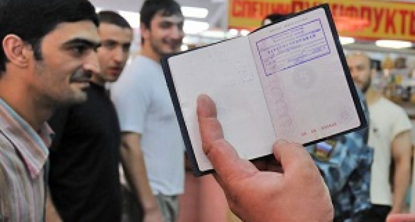 Житель Волжского осужден за фиктивную регистрацию мигрантов