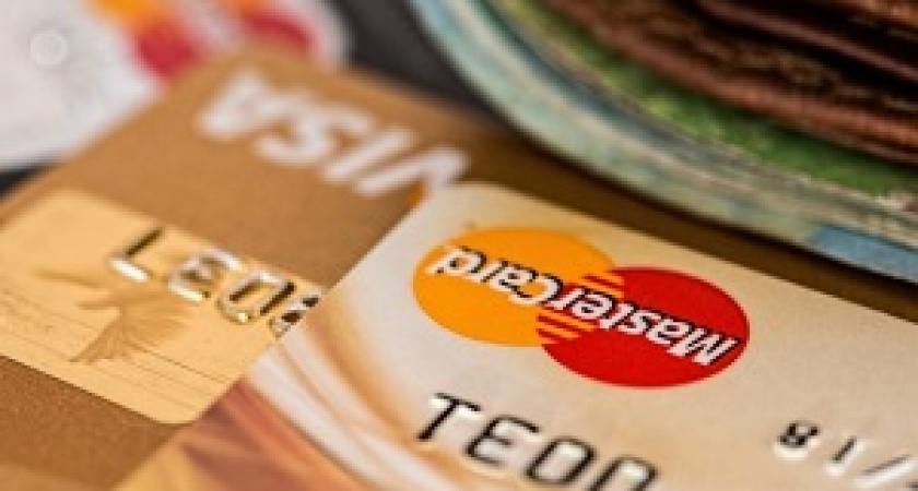 Как получить займ на банковскую карту через интернет?