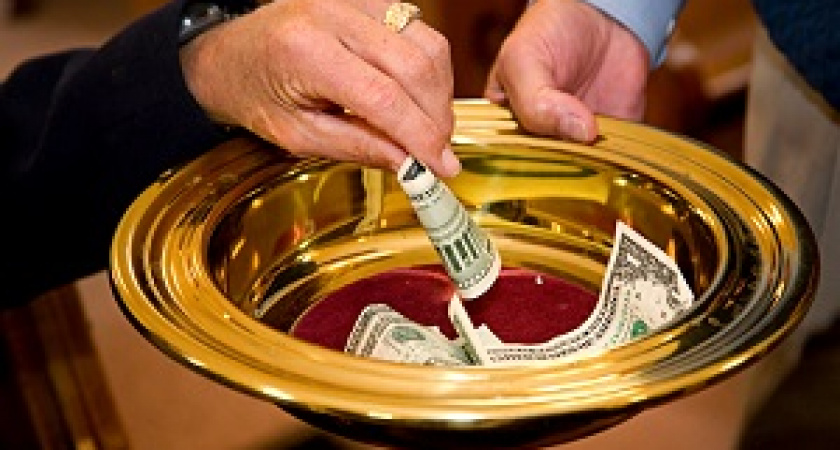 В РПЦ заявили о падении доходов храмов из-за обеднения населения