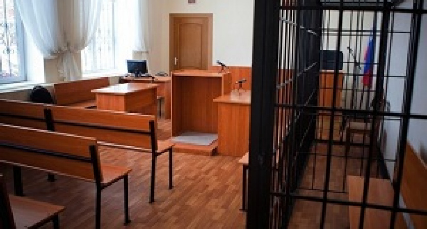 В российских судах запретят клетки и «аквариумы»