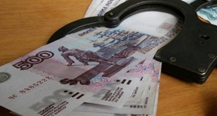 В Волгограде при получении крупной взятки задержали работника медучреждения 