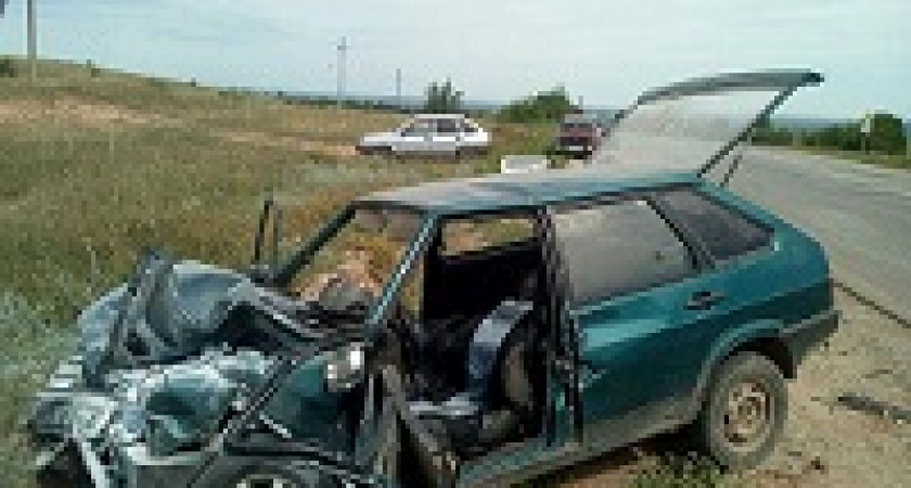 Под Волгоградом пьяный водитель без прав попал в ДТП